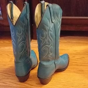 Womens Cowboy Boots